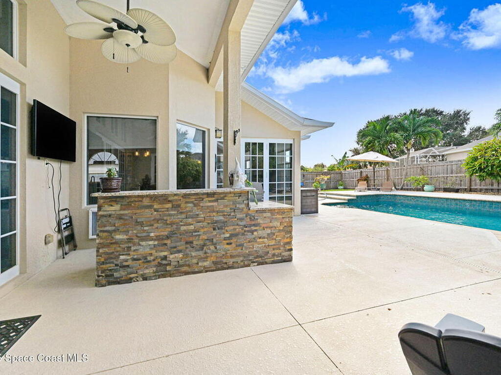 2735 S Courtenay Parkway, Merritt Island, FL 32952