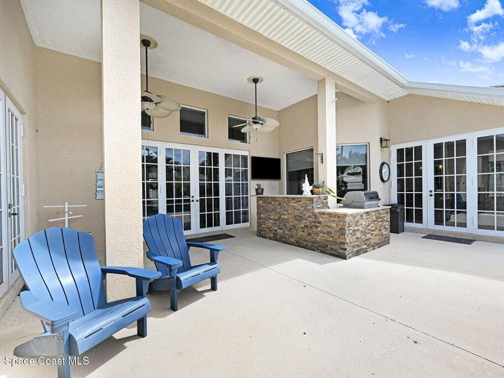 2735 S Courtenay Parkway, Merritt Island, FL 32952