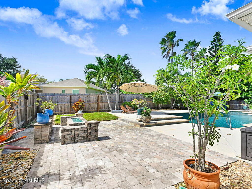 2735 S Courtenay Parkway, Merritt Island, FL 32952