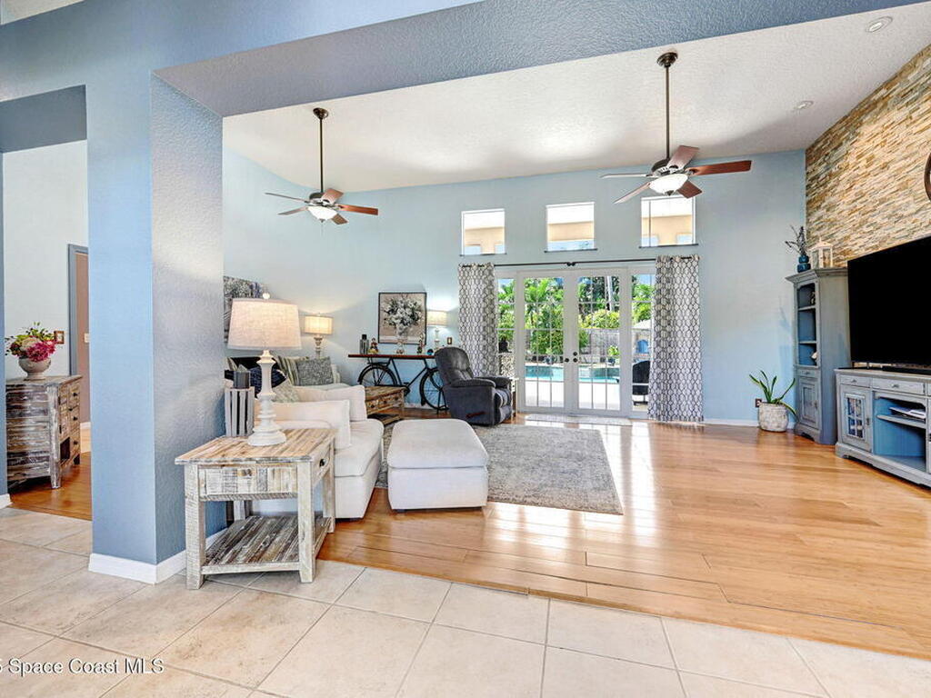 2735 S Courtenay Parkway, Merritt Island, FL 32952