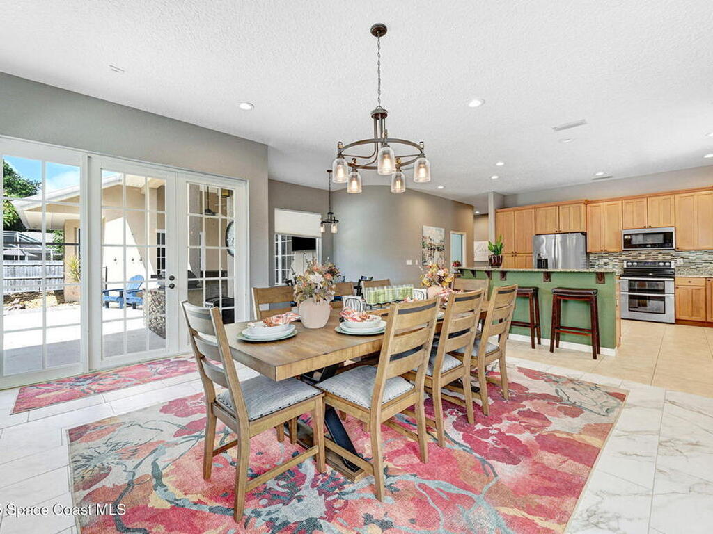 2735 S Courtenay Parkway, Merritt Island, FL 32952