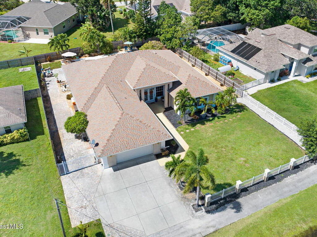 2735 S Courtenay Parkway, Merritt Island, FL 32952