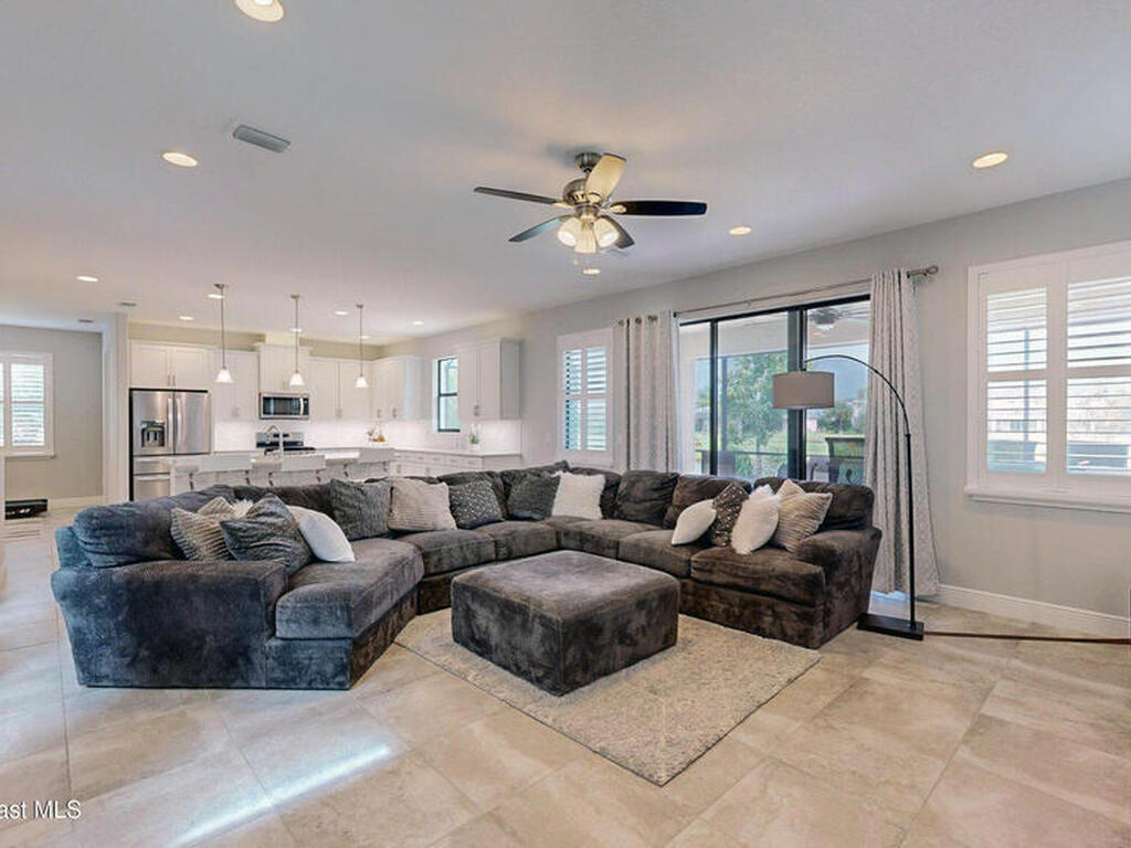 7553 Poulicny Lane, Melbourne, FL 32940