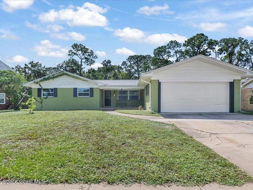 4317 Lantern Drive, Titusville, FL 32796
