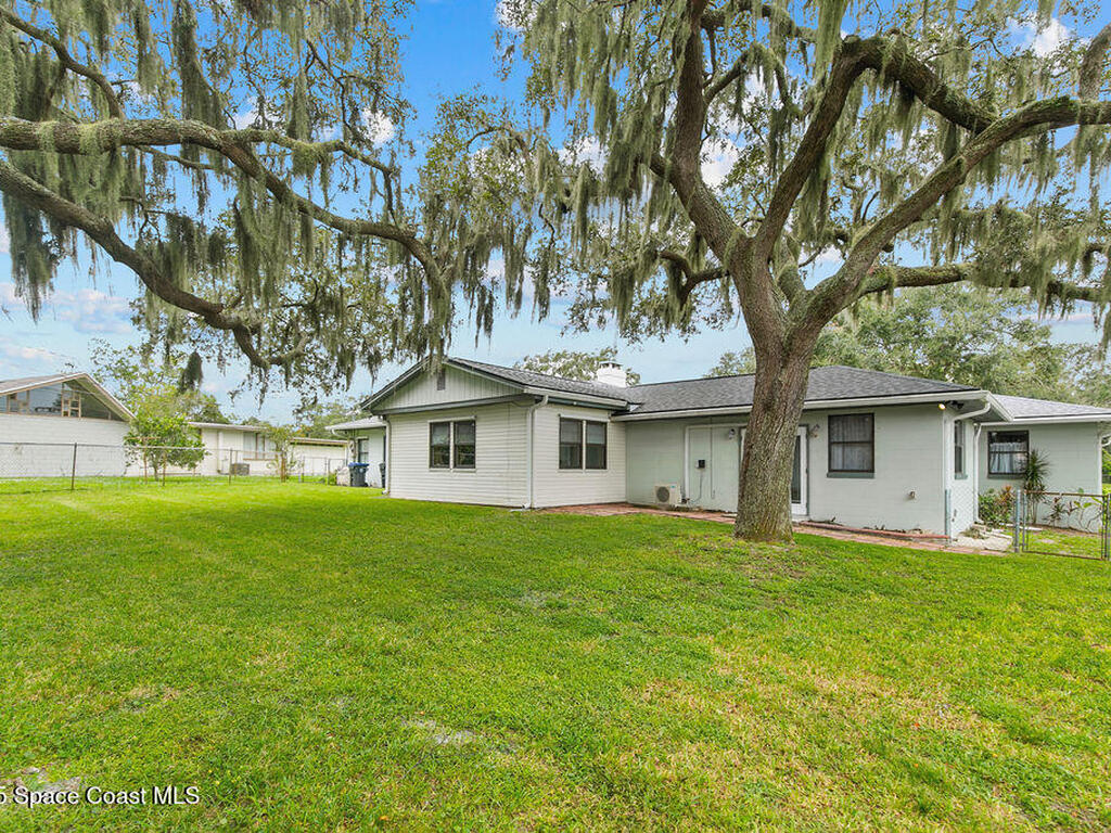 1305 Greenwood Street, Titusville, FL 32780