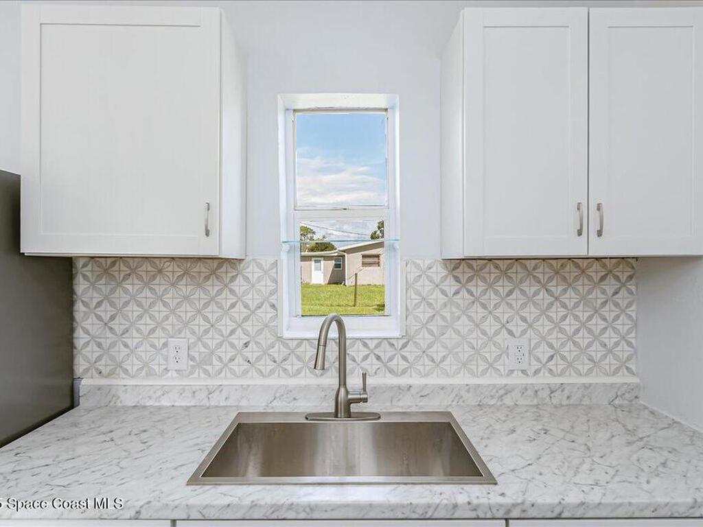 300 Rutgers Avenue, Melbourne, FL 32901