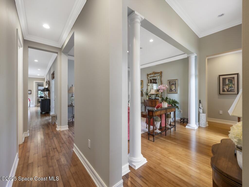 6585 Martinique Way, Vero Beach, FL 32967