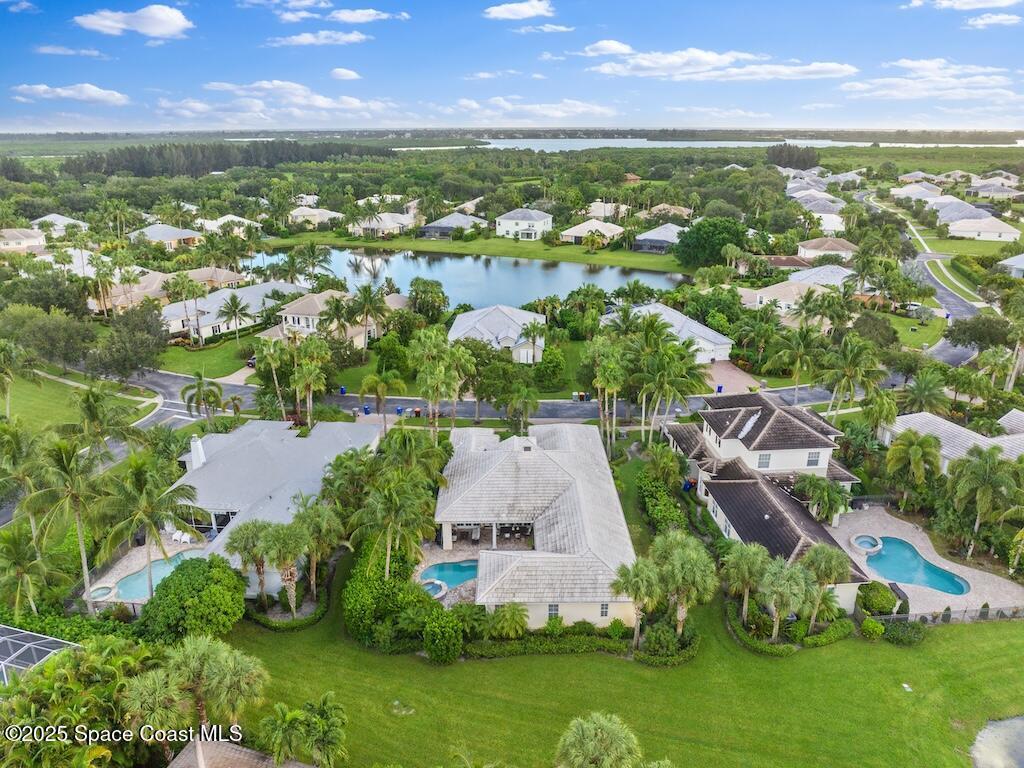 6585 Martinique Way, Vero Beach, FL 32967