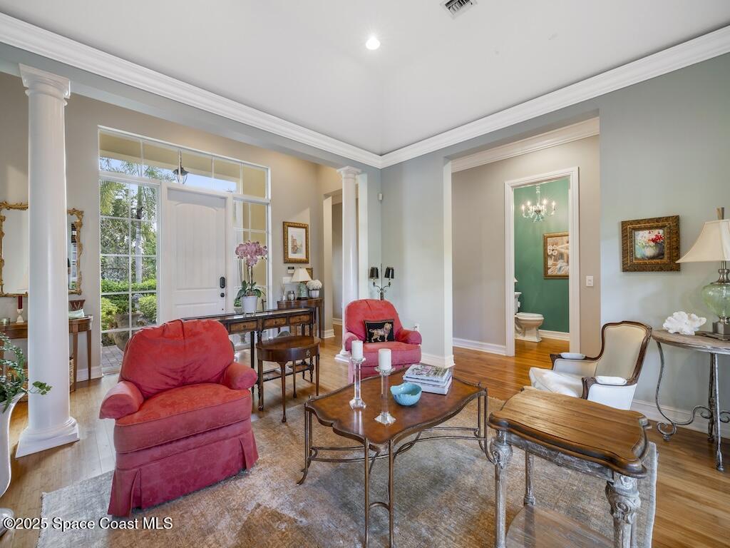 6585 Martinique Way, Vero Beach, FL 32967