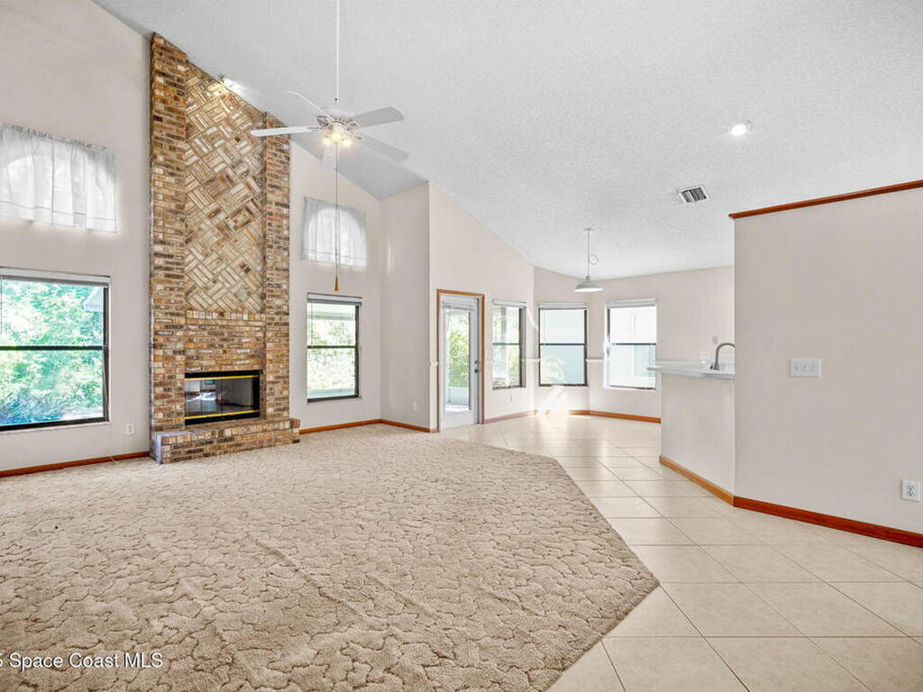 2901 Pebble Creek Street, Melbourne, FL 32935