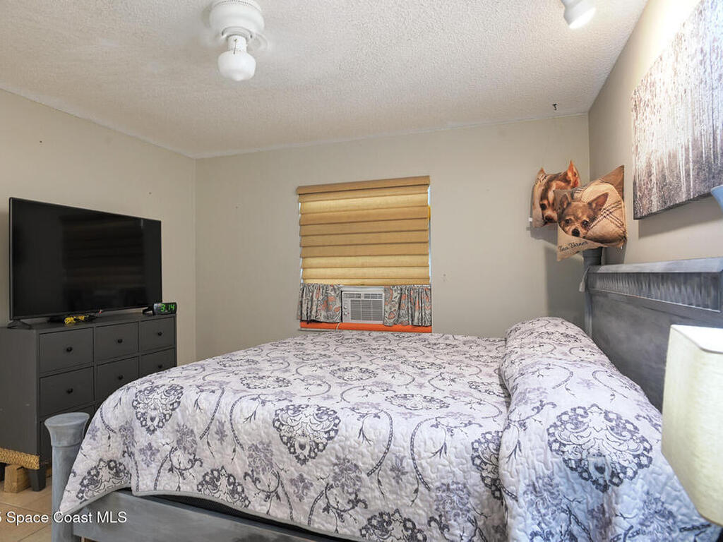 111 Delvalle Street, Melbourne Beach, FL 32951