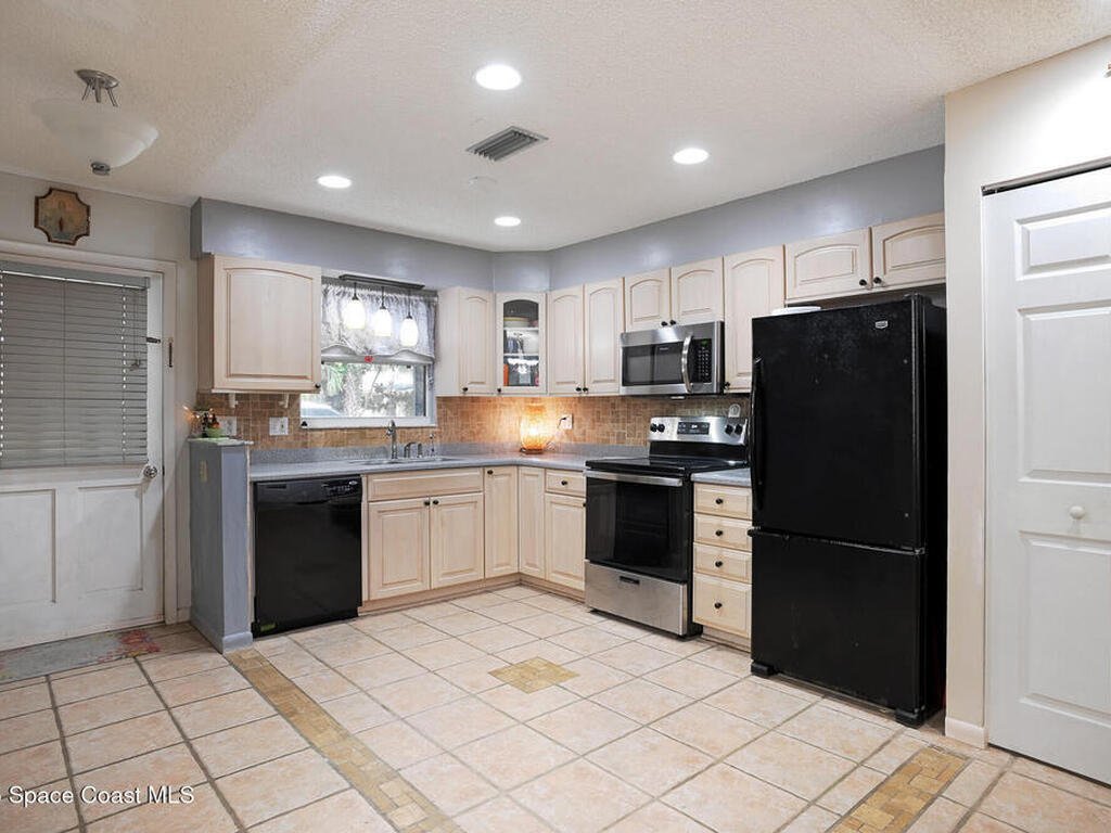 111 Delvalle Street, Melbourne Beach, FL 32951