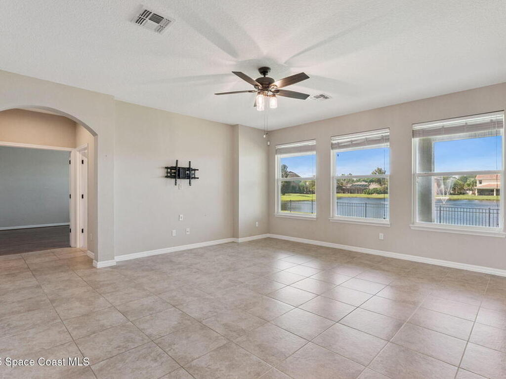 1620 Lake Parkway Drive, St. Cloud, FL 34771