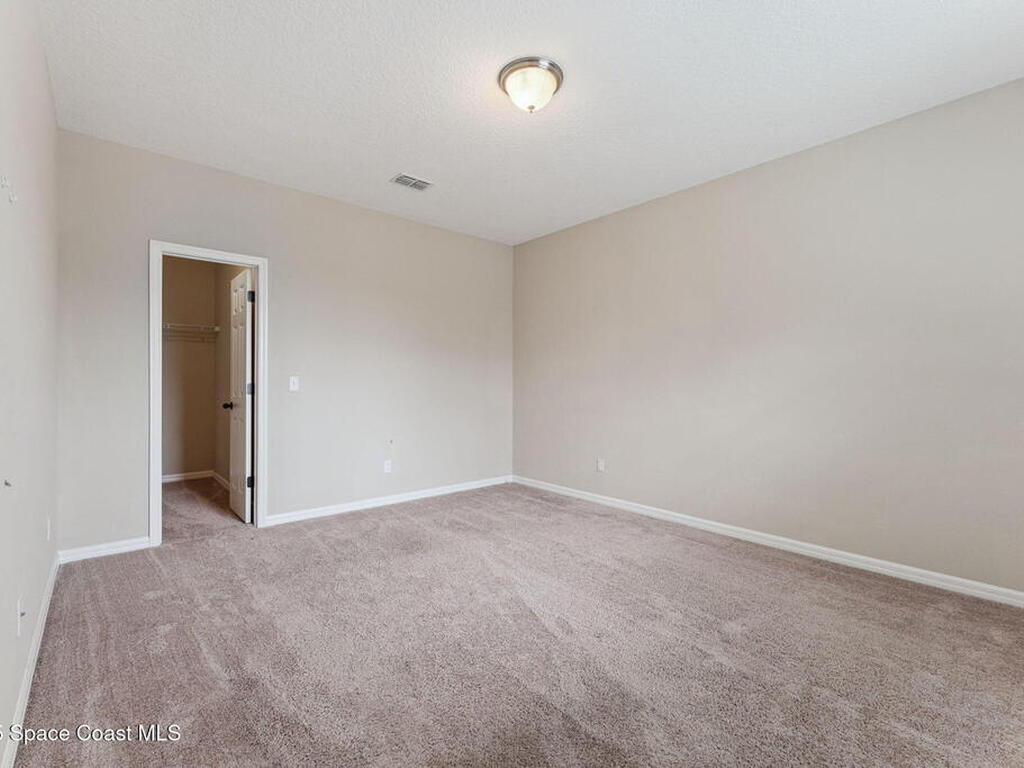 1620 Lake Parkway Drive, St. Cloud, FL 34771