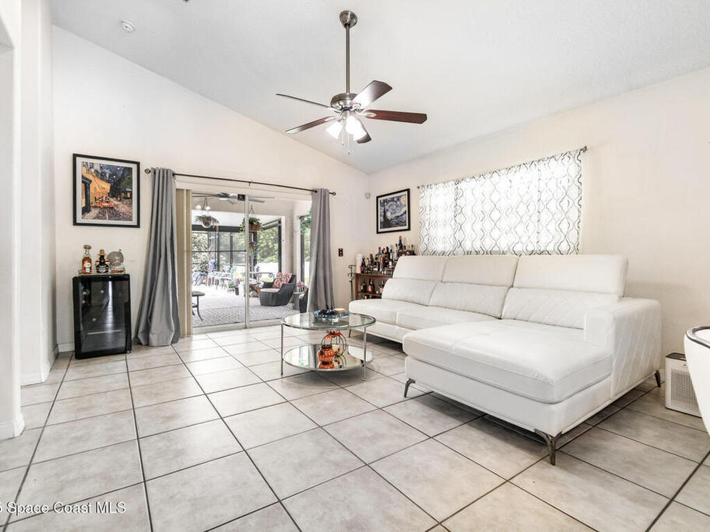 1350 Creekview Court, St. Cloud, FL 34772