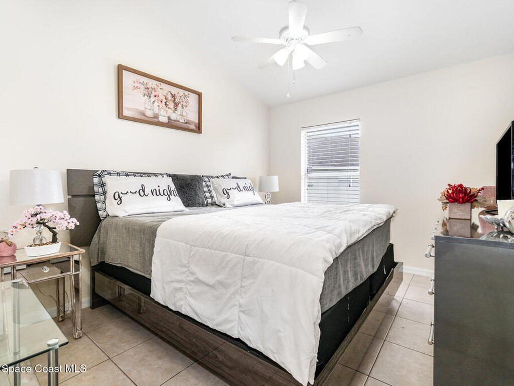 1350 Creekview Court, St. Cloud, FL 34772