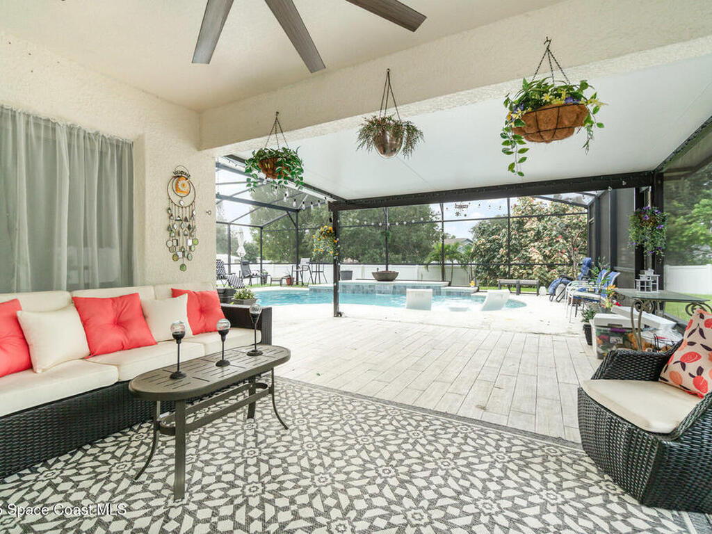 1350 Creekview Court, St. Cloud, FL 34772