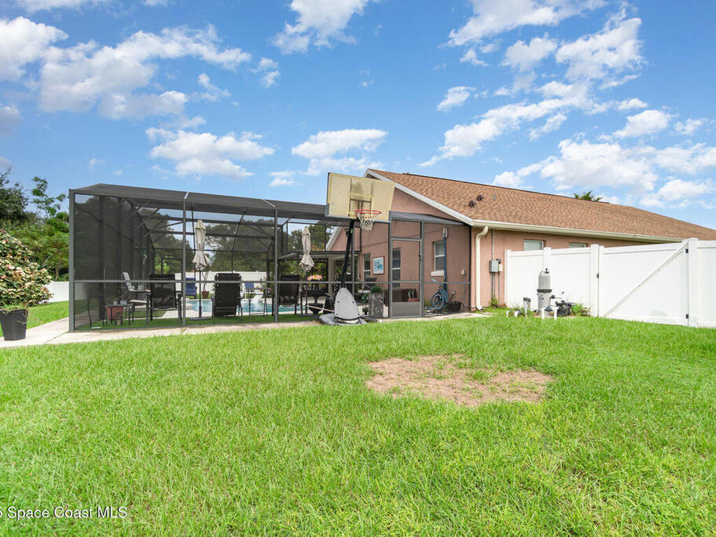 1350 Creekview Court, St. Cloud, FL 34772