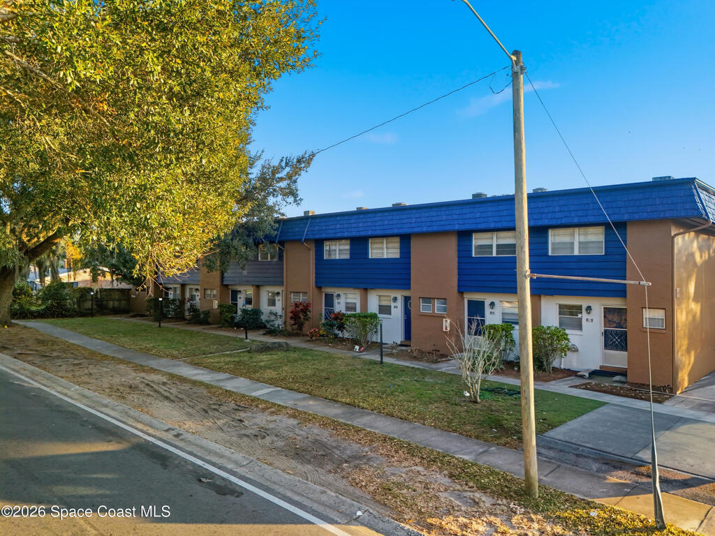 2483 Country Club Drive, Titusville, FL 32780