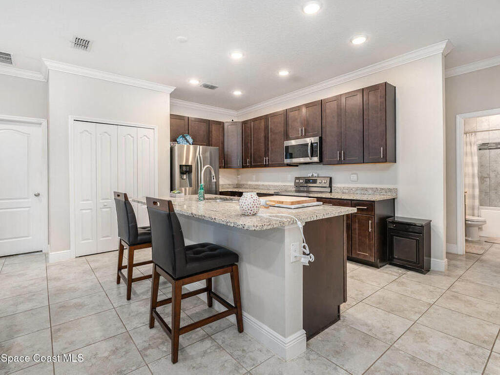 707 Corbin Circle, Palm Bay, FL 32908