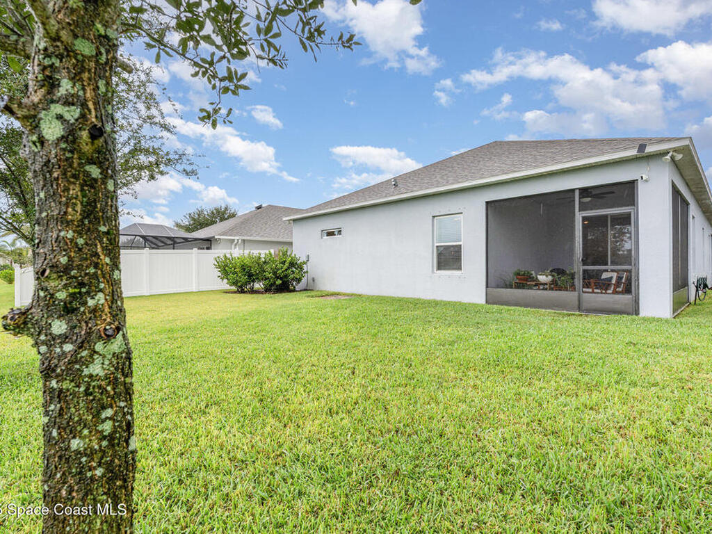 707 Corbin Circle, Palm Bay, FL 32908