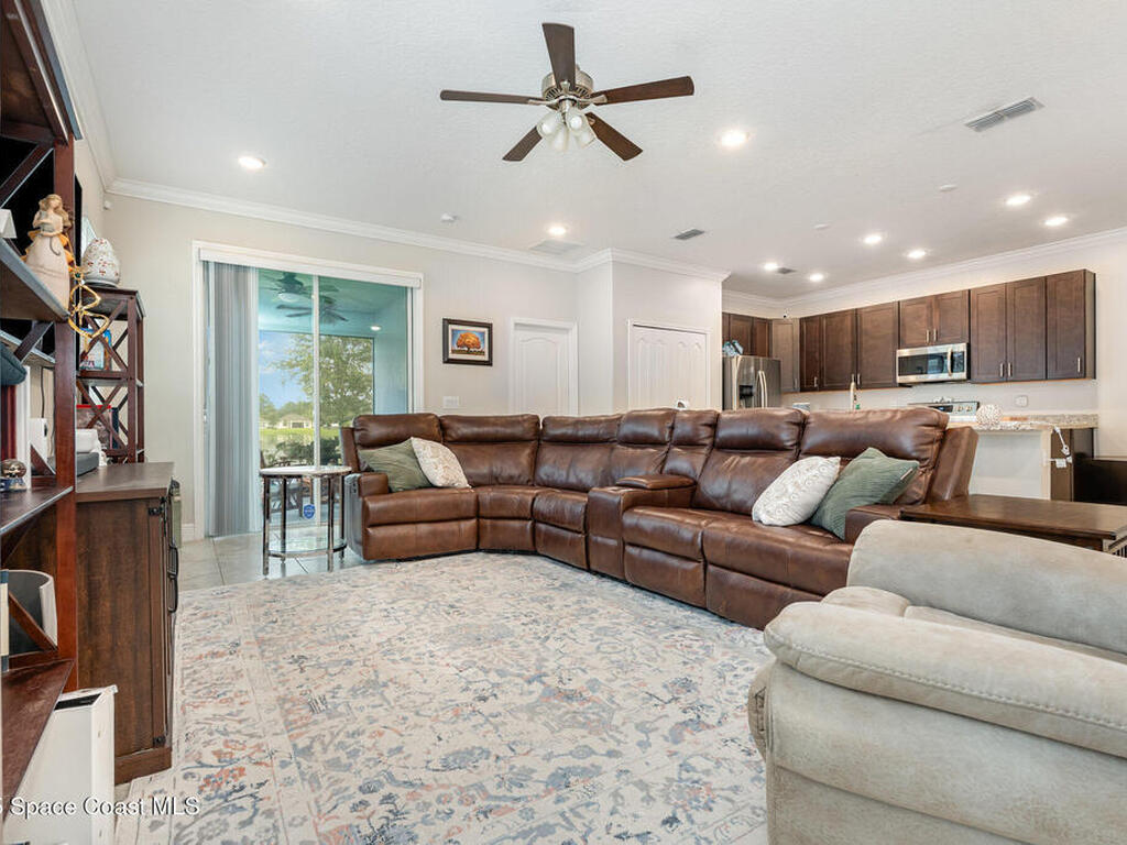 707 Corbin Circle, Palm Bay, FL 32908