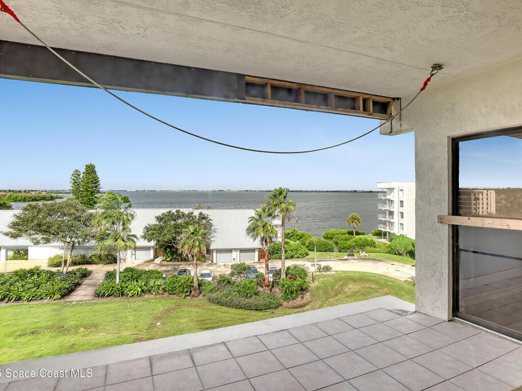 3165 N Atlantic Avenue, Cocoa Beach, FL 32931