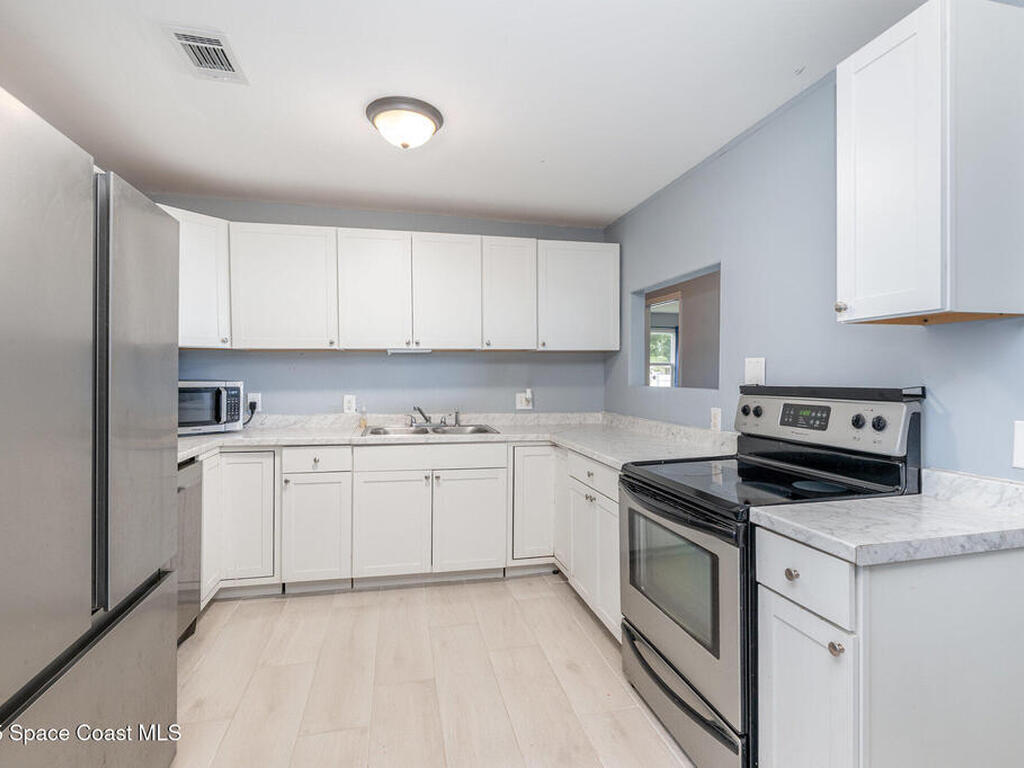 190 Stephenson Drive, Melbourne, FL 32904