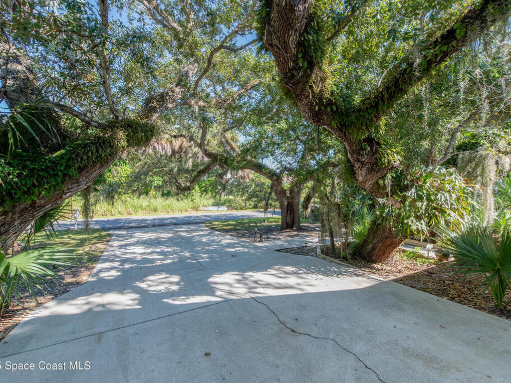 275 Ibis Drive, Melbourne Beach, FL 32951