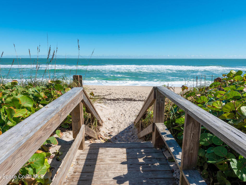 275 Ibis Drive, Melbourne Beach, FL 32951