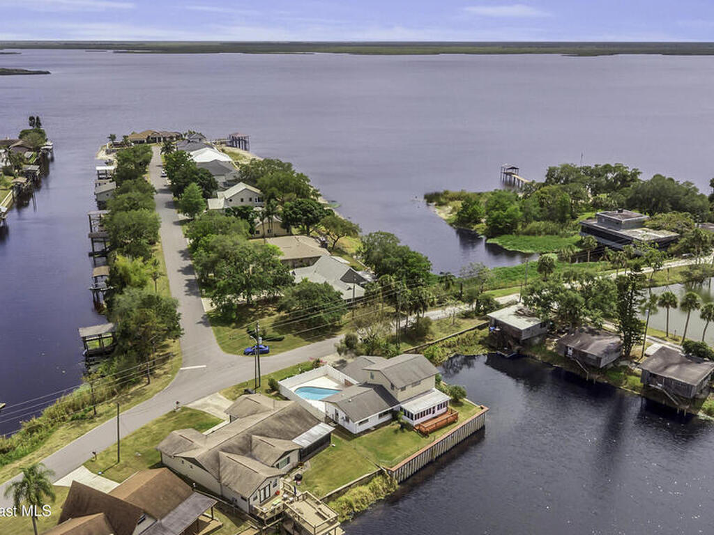 850 Cardinal Road, Cocoa, FL 32926