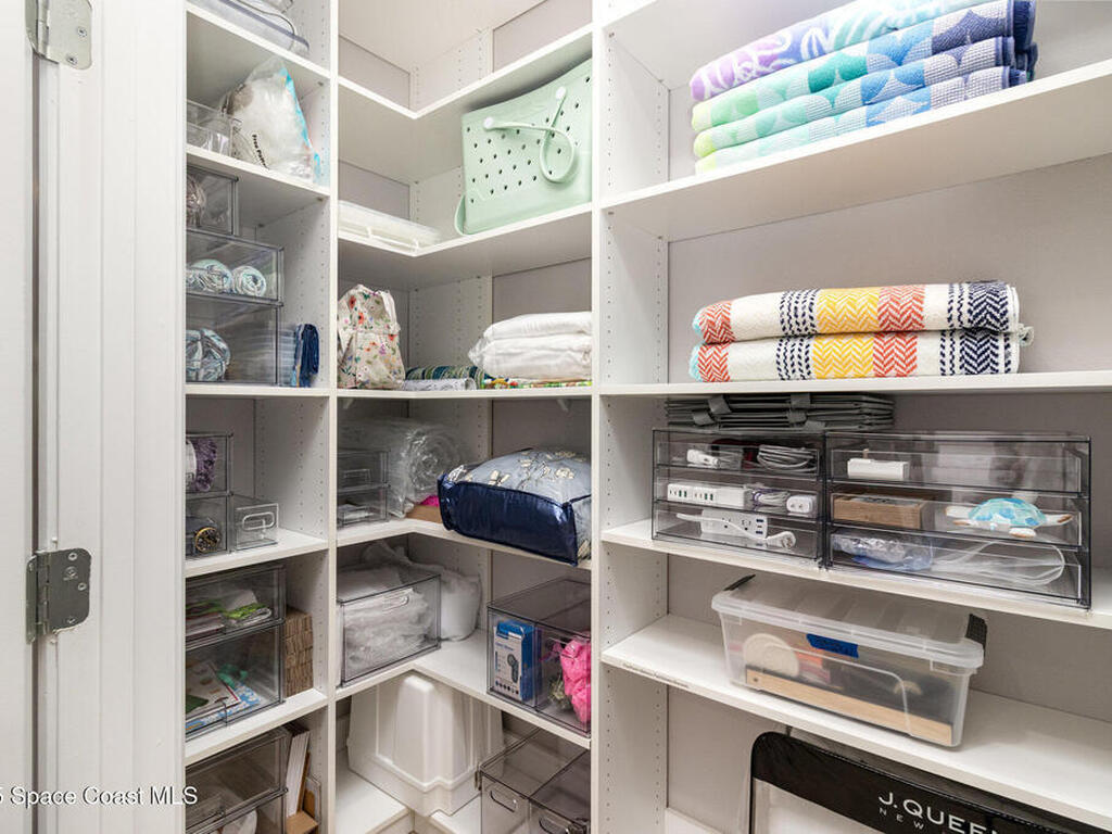 8964 Nixie Avenue, Melbourne, FL 32940