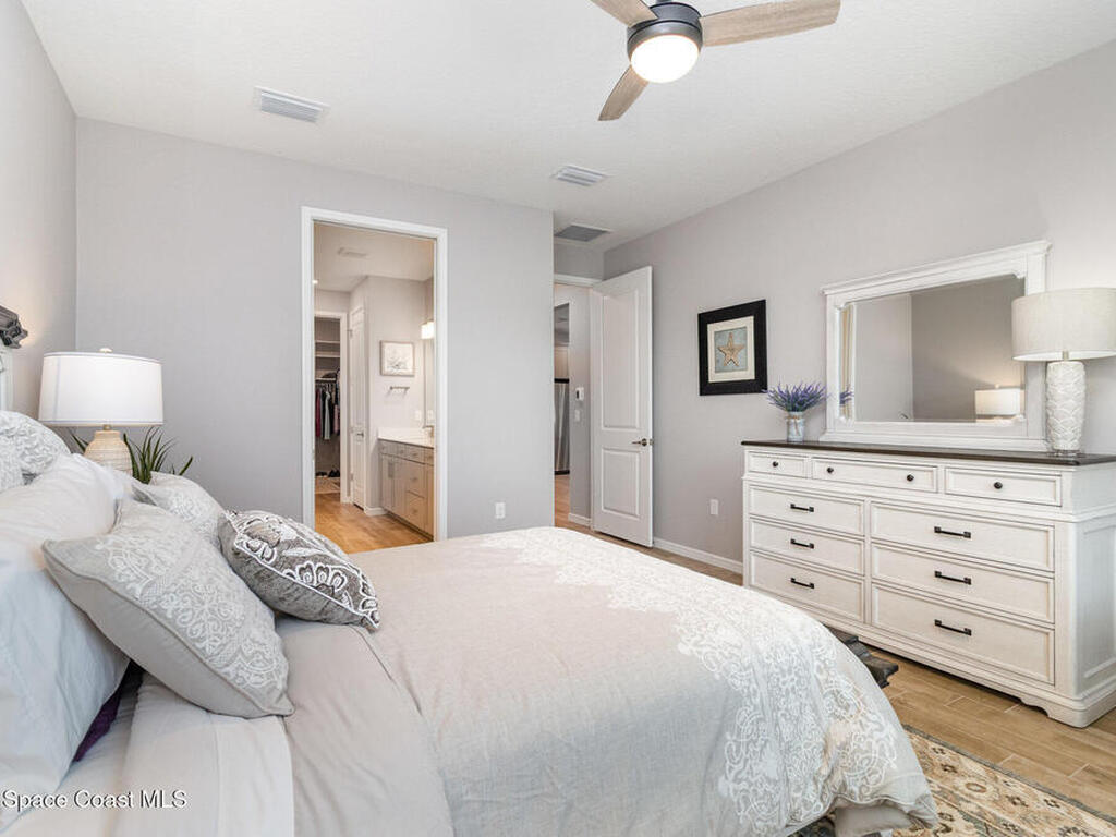 8964 Nixie Avenue, Melbourne, FL 32940