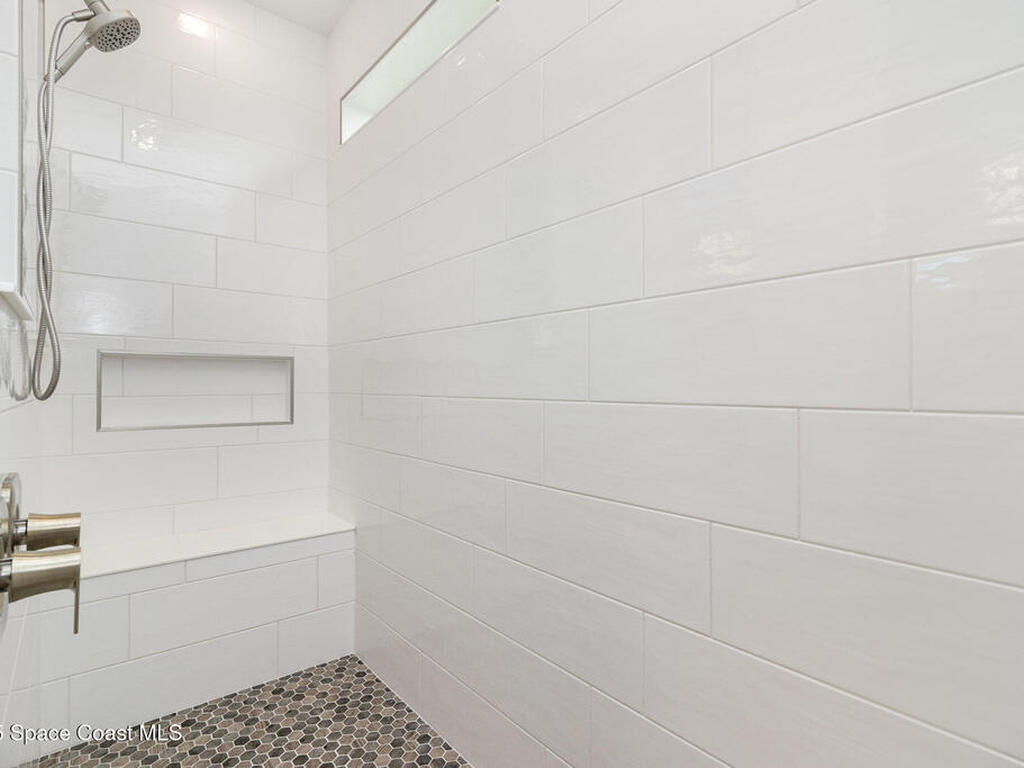 8964 Nixie Avenue, Melbourne, FL 32940