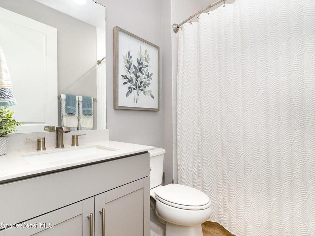 8964 Nixie Avenue, Melbourne, FL 32940