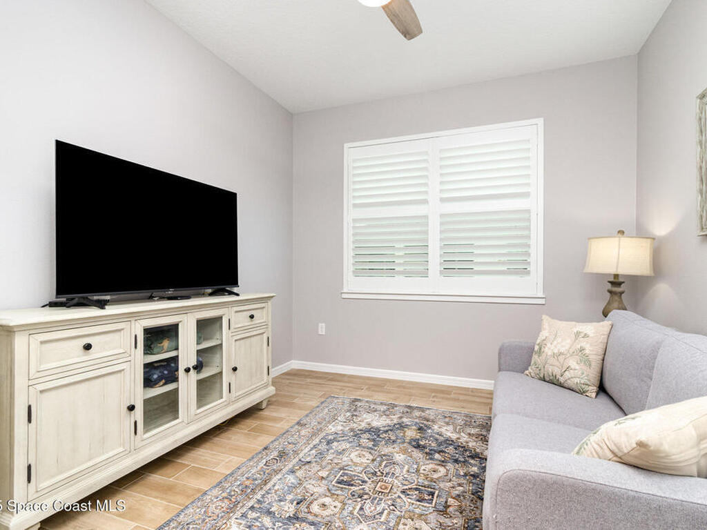 8964 Nixie Avenue, Melbourne, FL 32940