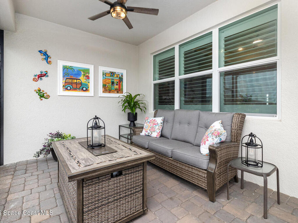 8964 Nixie Avenue, Melbourne, FL 32940