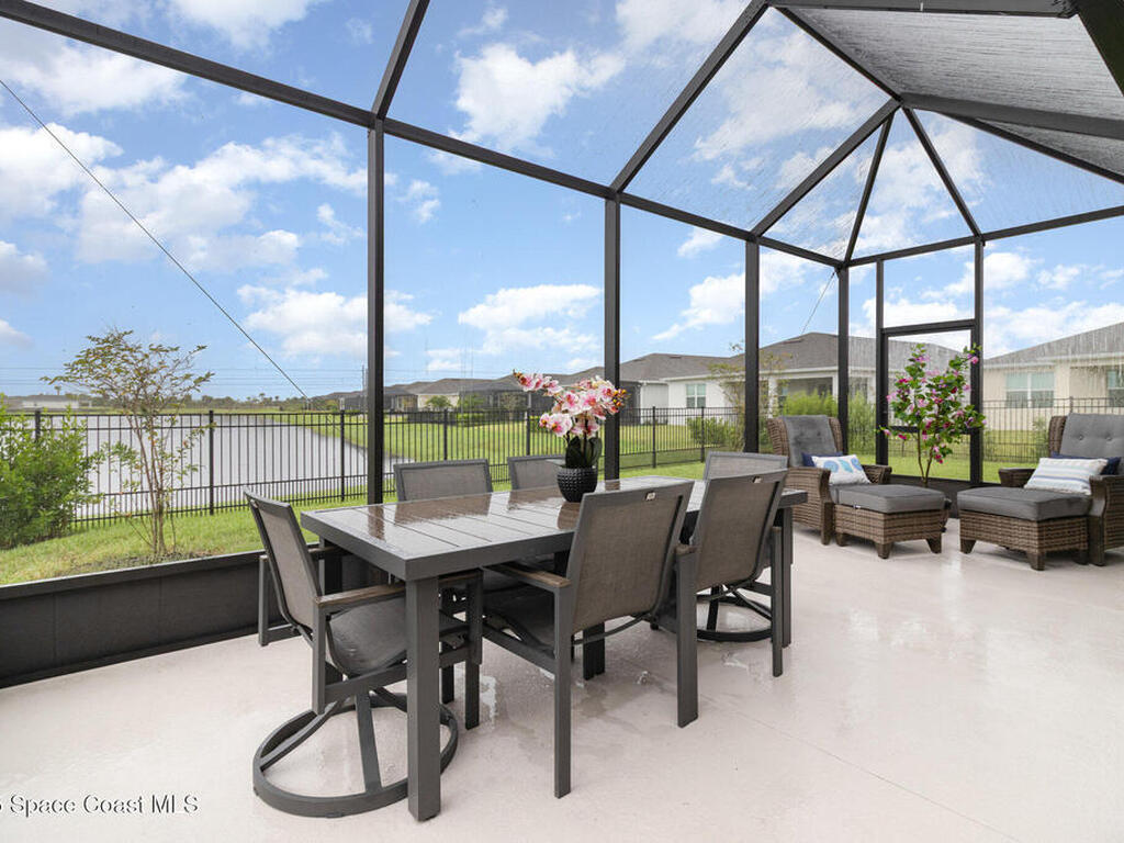 8964 Nixie Avenue, Melbourne, FL 32940