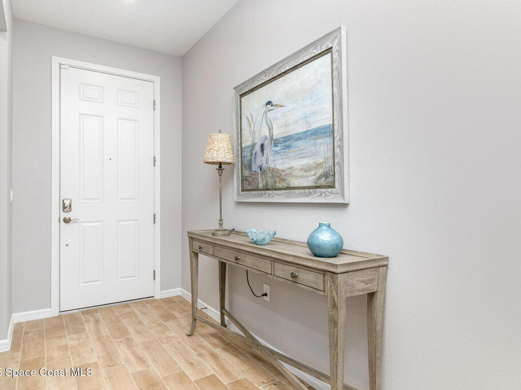 8964 Nixie Avenue, Melbourne, FL 32940