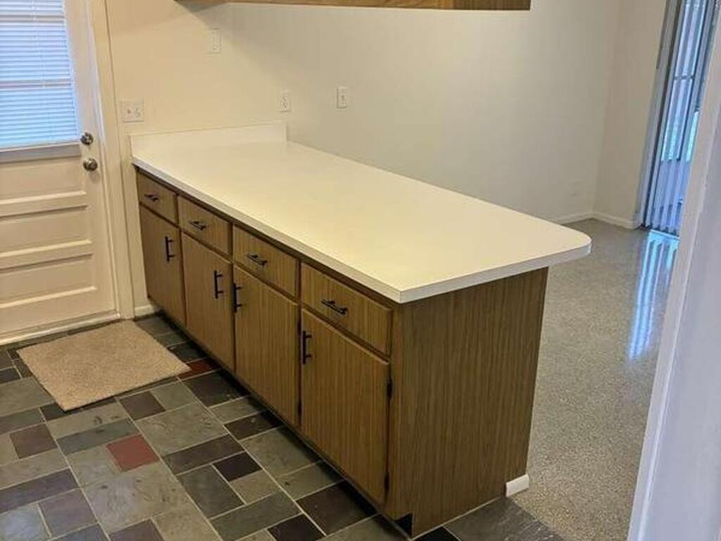 878 Levitt Parkway, Rockledge, FL 32955