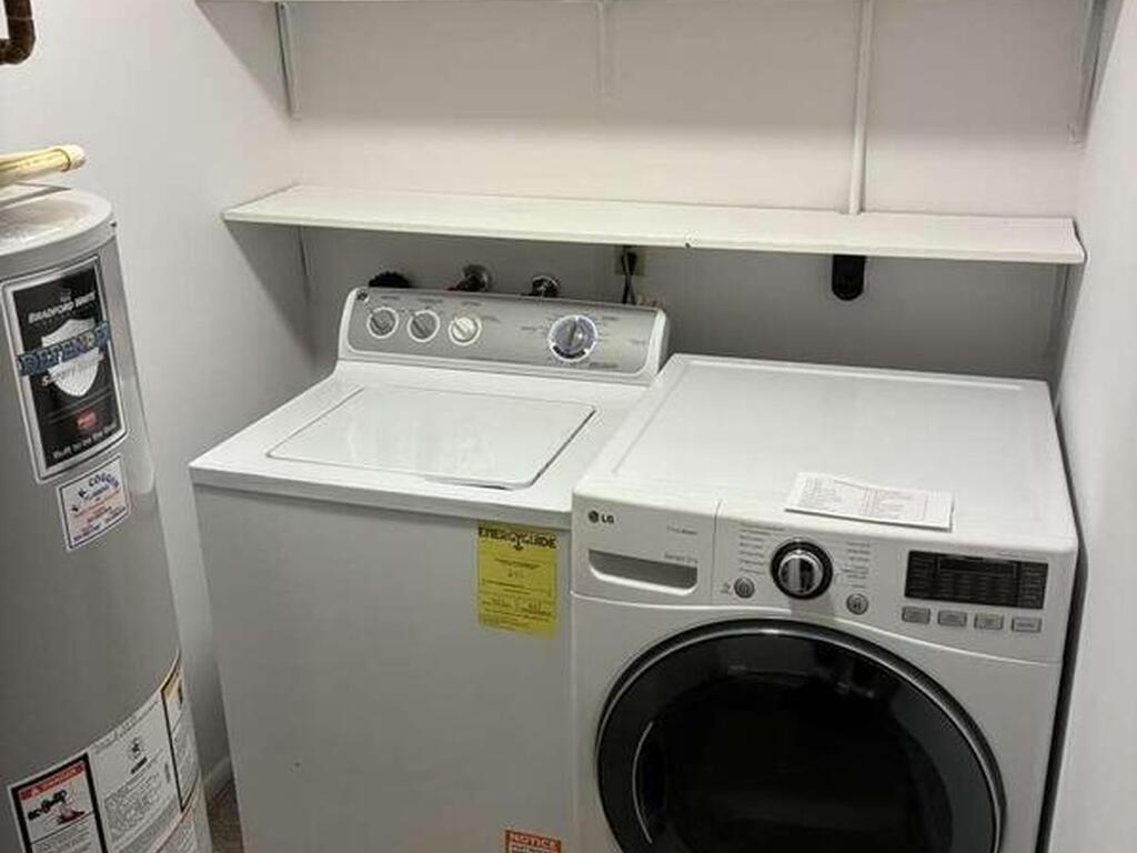 878 Levitt Parkway, Rockledge, FL 32955