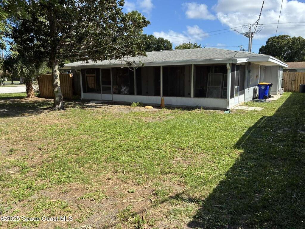 878 Levitt Parkway, Rockledge, FL 32955