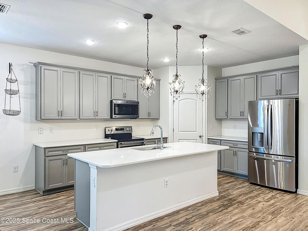 242 Heritage Street, Palm Bay, FL 32909