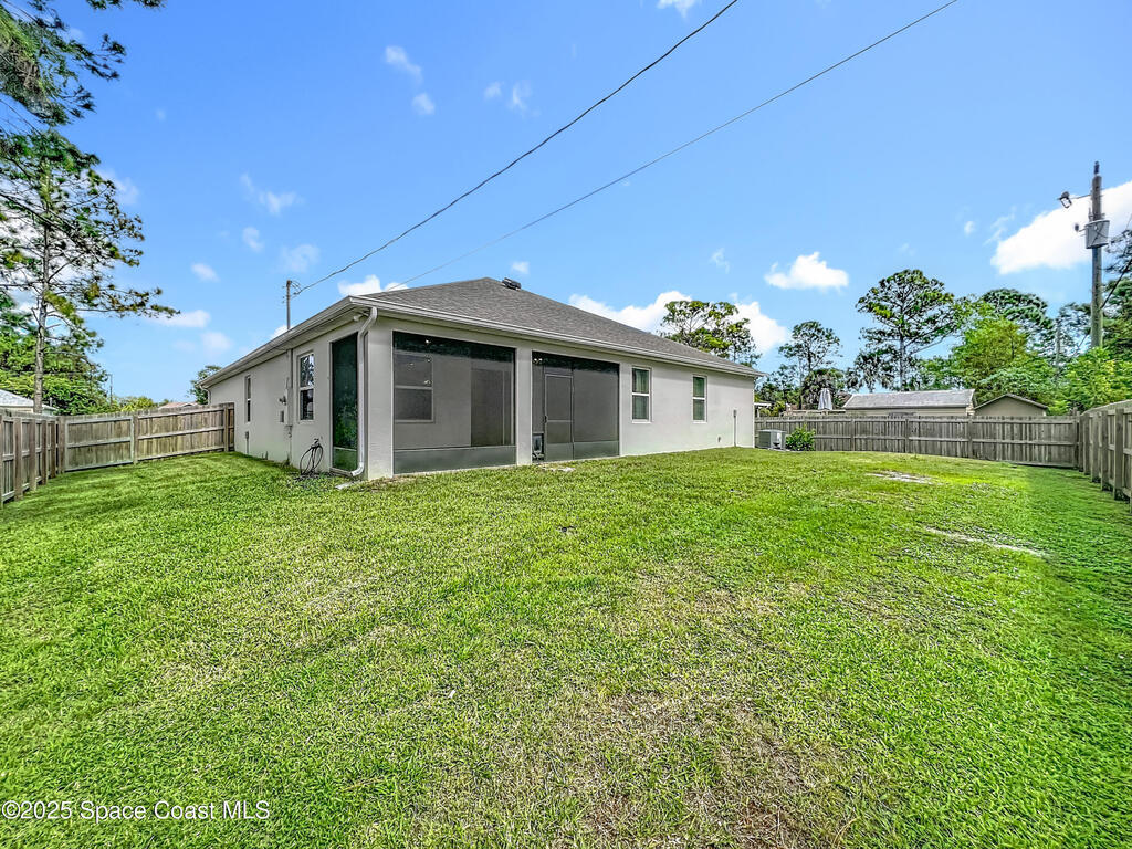 242 Heritage Street, Palm Bay, FL 32909