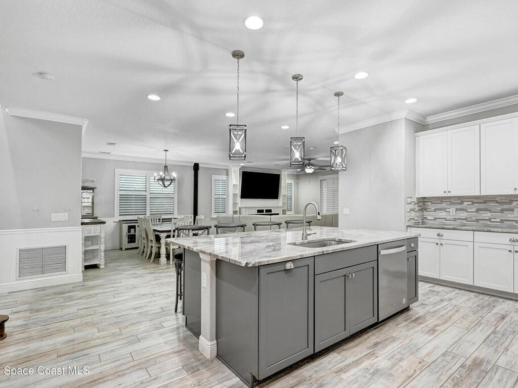 7524 Poulicny Lane, Melbourne, FL 32940