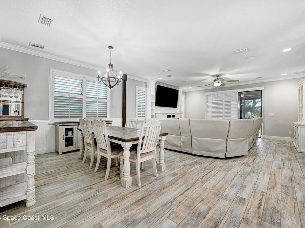 7524 Poulicny Lane, Melbourne, FL 32940