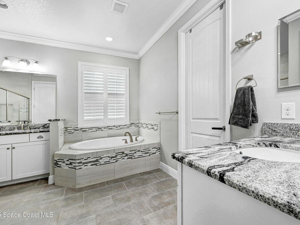 7524 Poulicny Lane, Melbourne, FL 32940