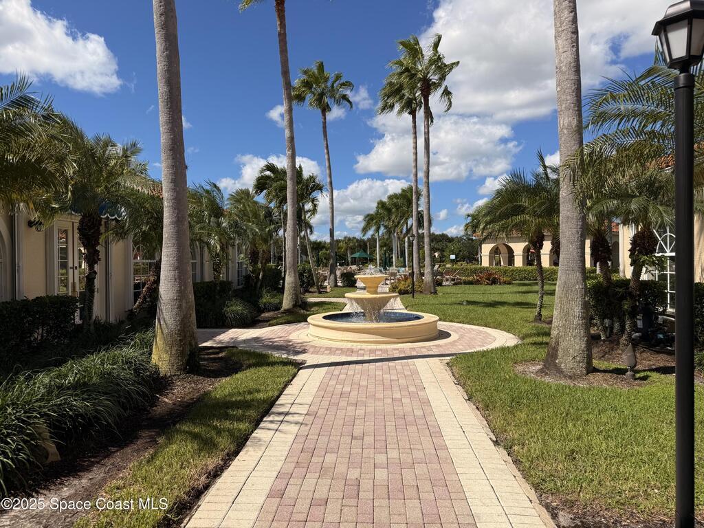 633 NW Whitfield Way, Port St. Lucie, FL 34986