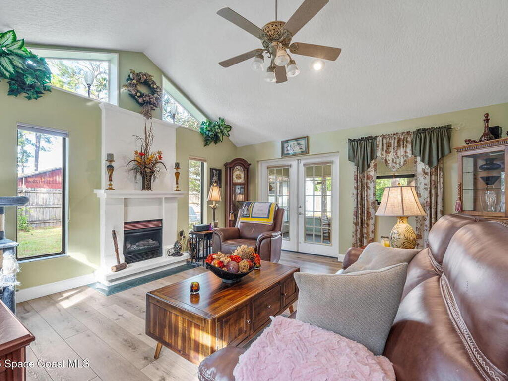 5220 Holden Road, Cocoa, FL 32927