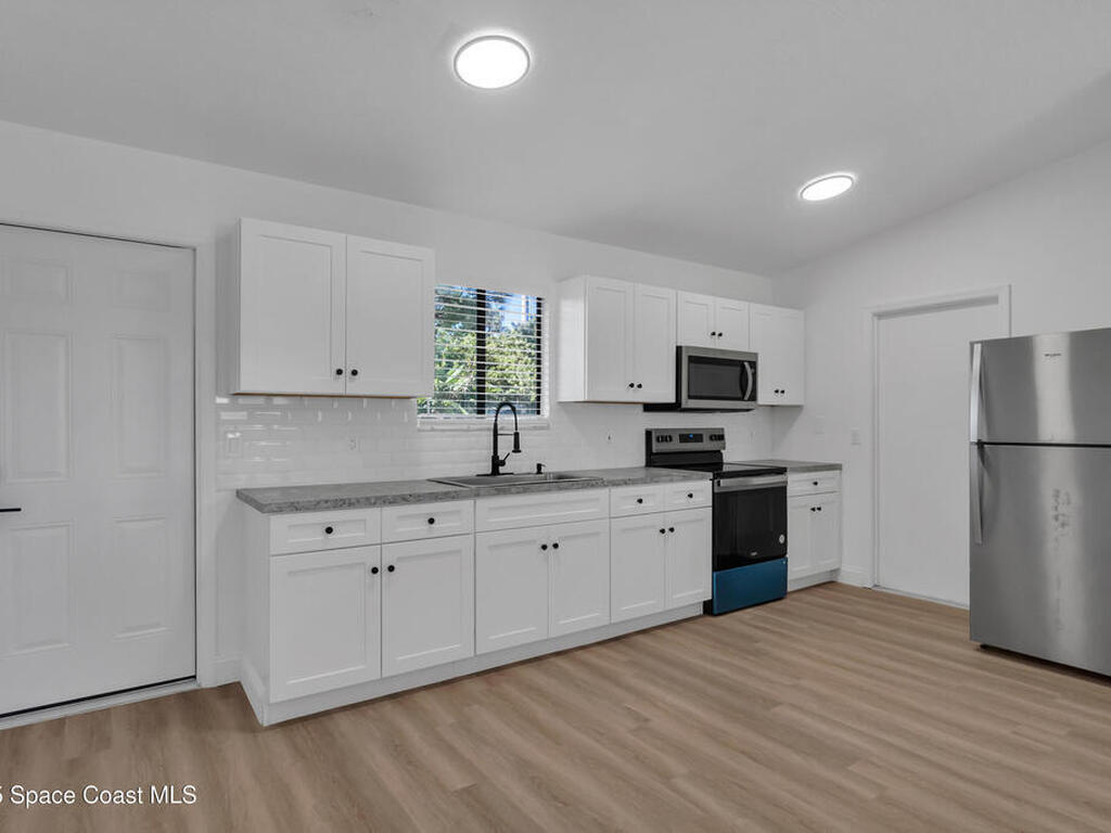 322 Ixora Avenue, Palm Bay, FL 32907